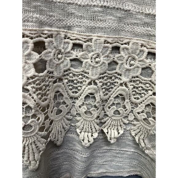 Chelsea & Violet Sweater Open Knit Crochet accents womens size Medium‎ Cream - Picture 5 of 6
